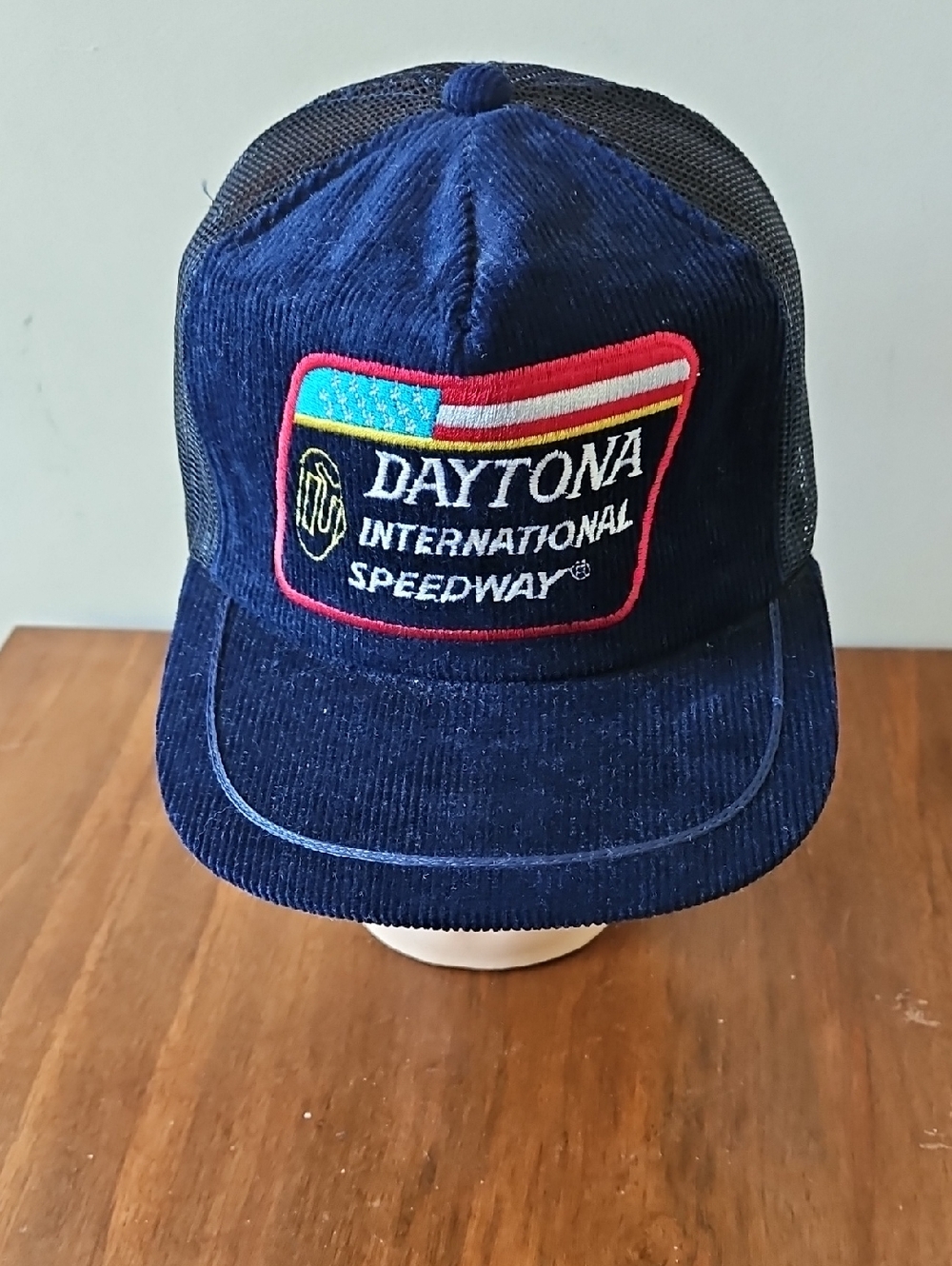 NWOT Vintage Daytona Internal Speedway Embroidered Corduroy Snapback Hat Nascar